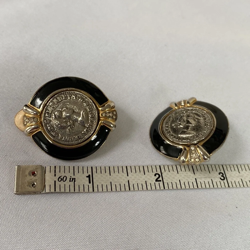 Oversized Vintage 80’s coin style enameled earrings - Picture 7 of 7